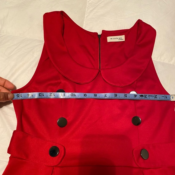 Monteau - Cute Red Retro Style Dress! M/L Metal button details & back zip - Picture 2 of 4